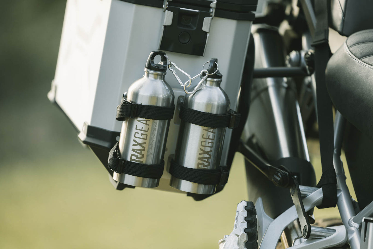 SW-MOTECH TRAX Kit de botella 2 Plateado. 2 botellas de acero inoxidable 0.6 l.