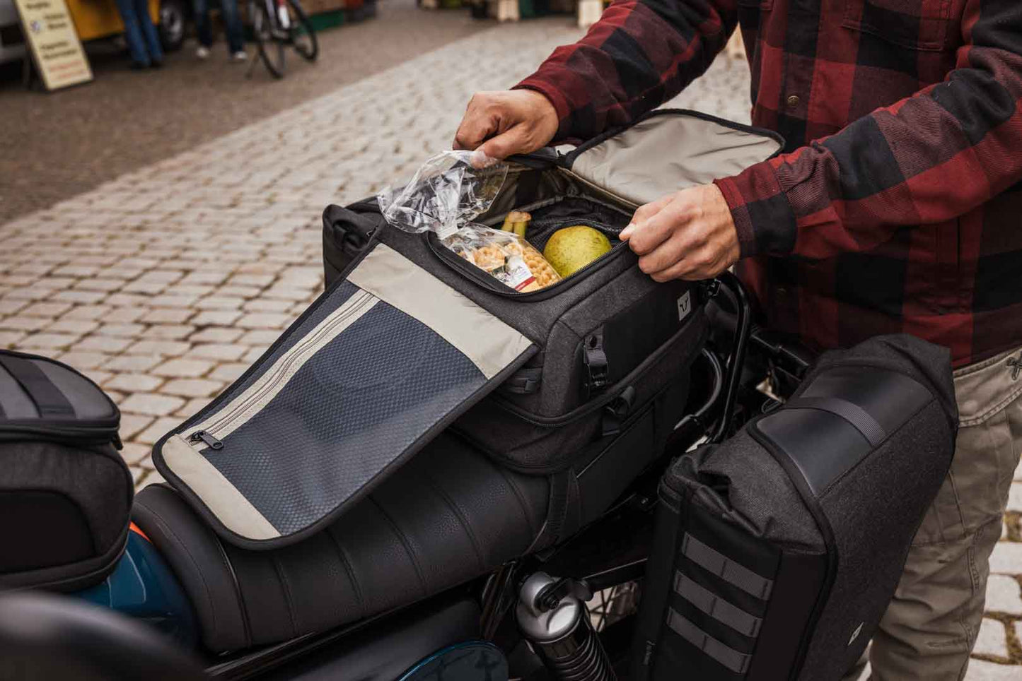 SW-MOTECH Legend Gear Bolsa trasera LR3 Negro. 6-12 l.