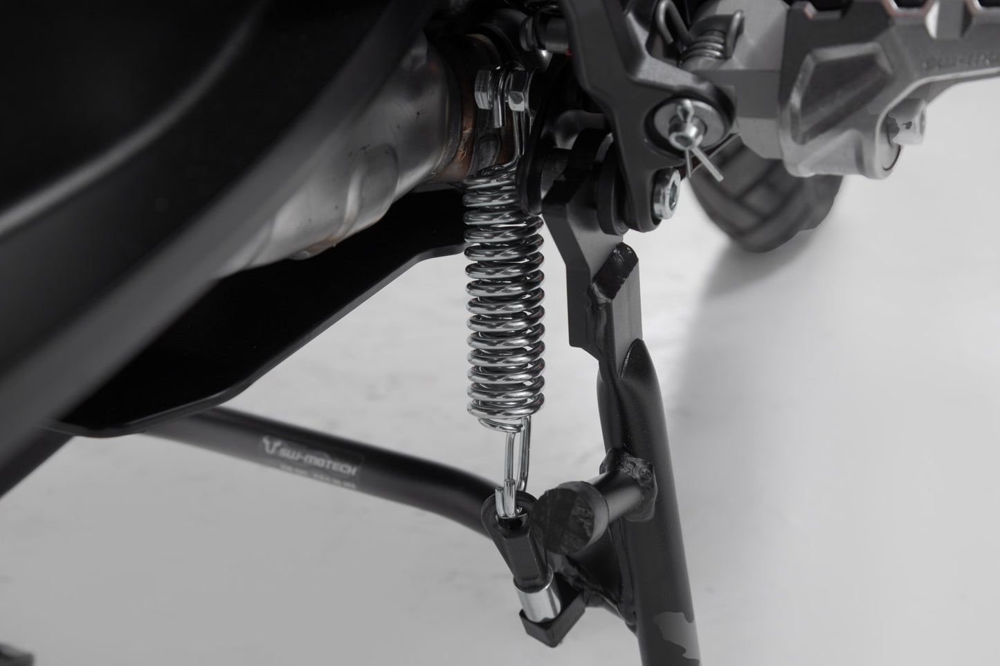 SW-MOTECH Caballete central Negro. KTM 790 Adv 890 Adv 890 SM T.