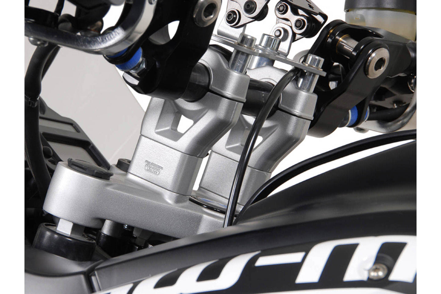 SW-MOTECH Elevador de manillar h=30 mm. Plateado. BMW R 1200 GS (08-).
