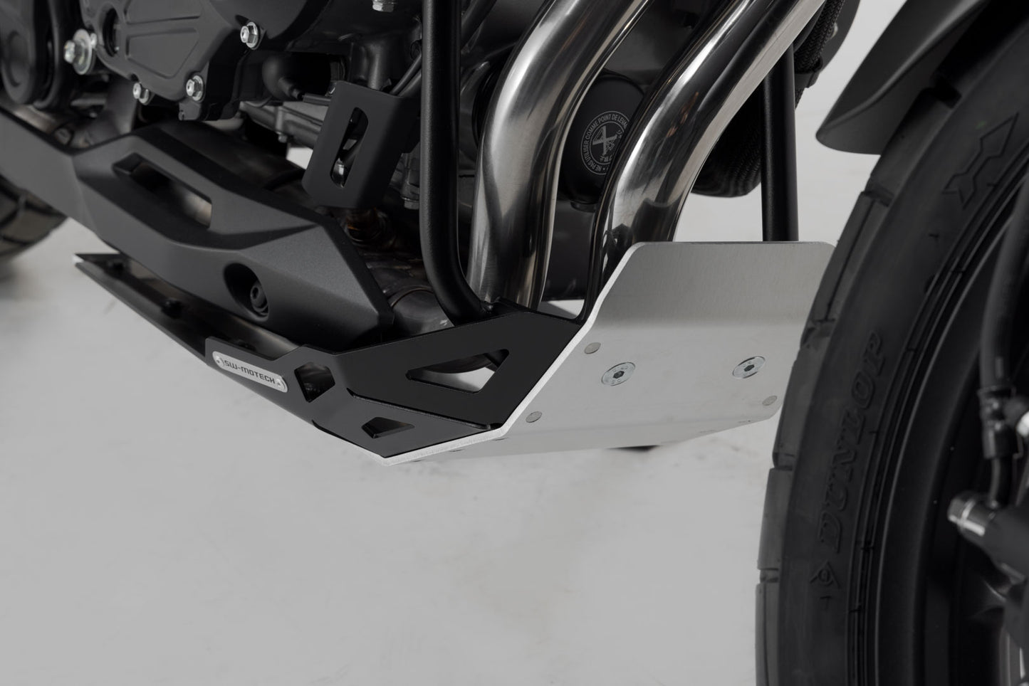 SW-MOTECH Protector de motor Negro. Honda CB500X (18-) NX500 (23-).