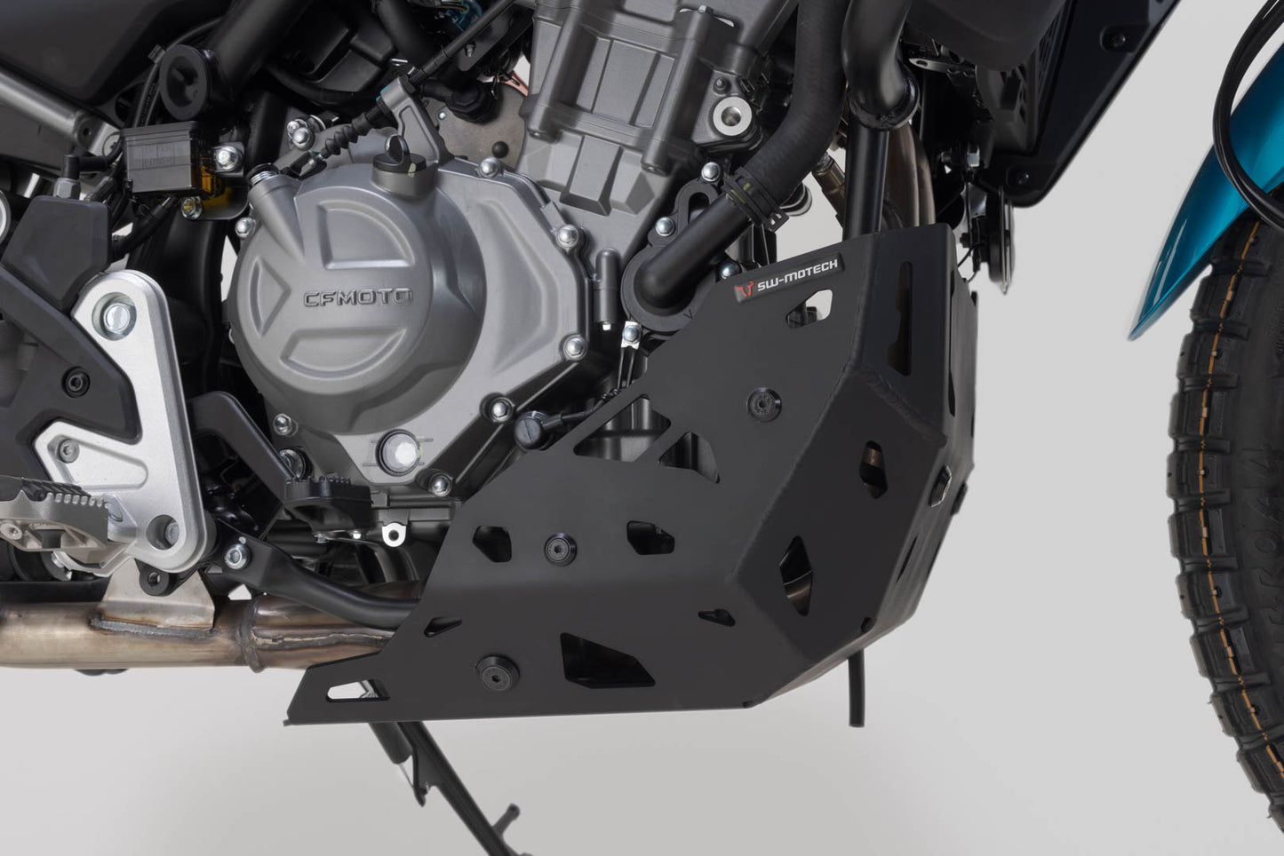 SW-MOTECH Protector de motor Negro. CFMoto 450MT (23-).
