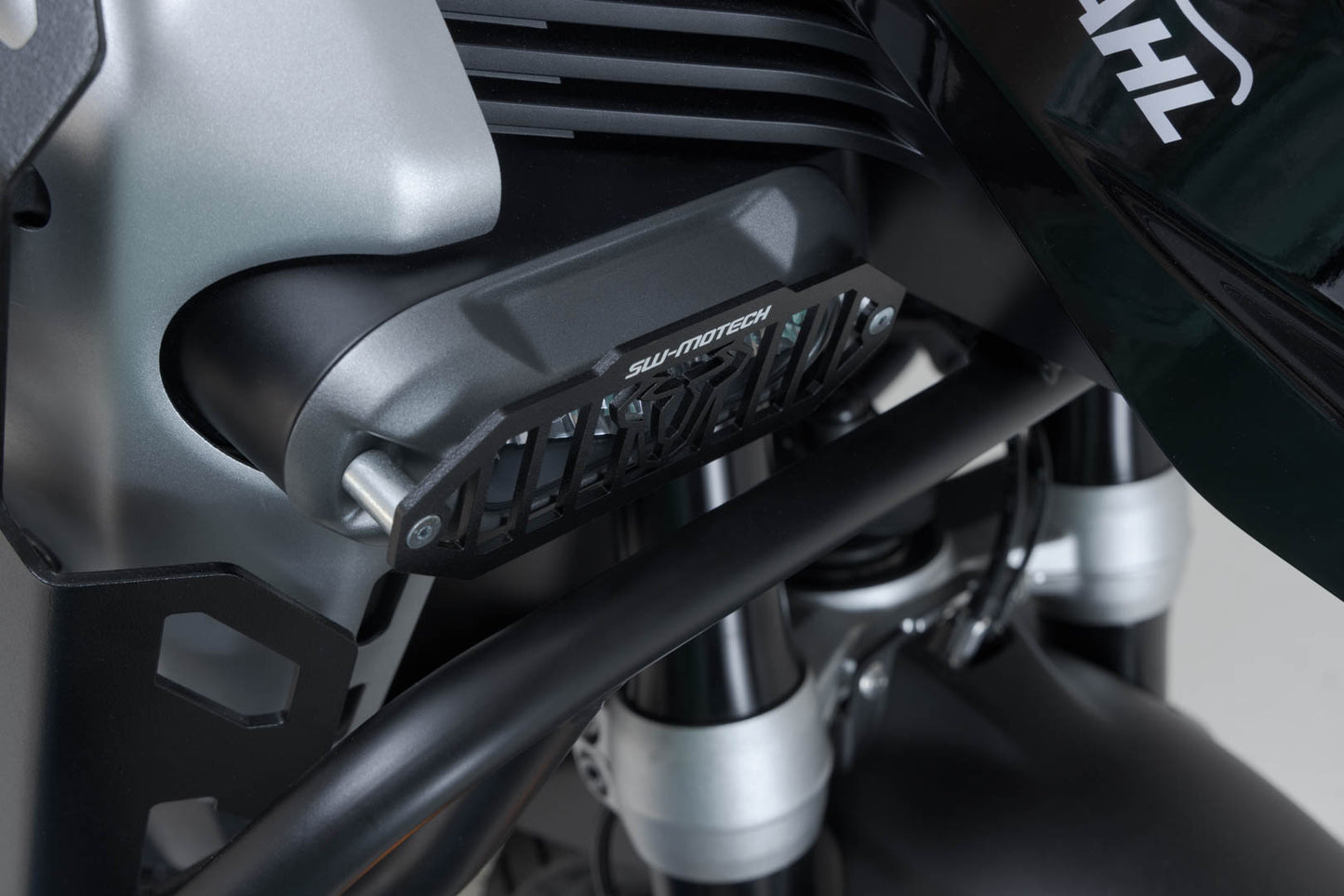 SW-MOTECH Protección para faros adicional Negro. BMW R 1300 GS Adventure (24-).