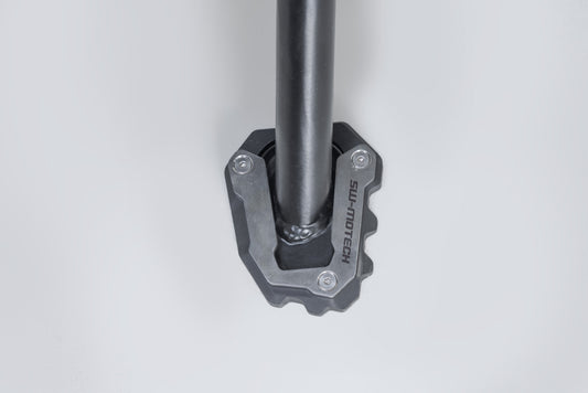 SW-MOTECH Extension para caballete lateral Negro/plateado. Triumph Tiger Sport 660/800 (24-).