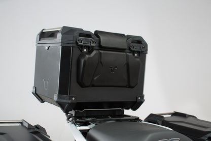 SW-MOTECH Respaldo de pasajero para maleta topcase TRAX ADV Negro.