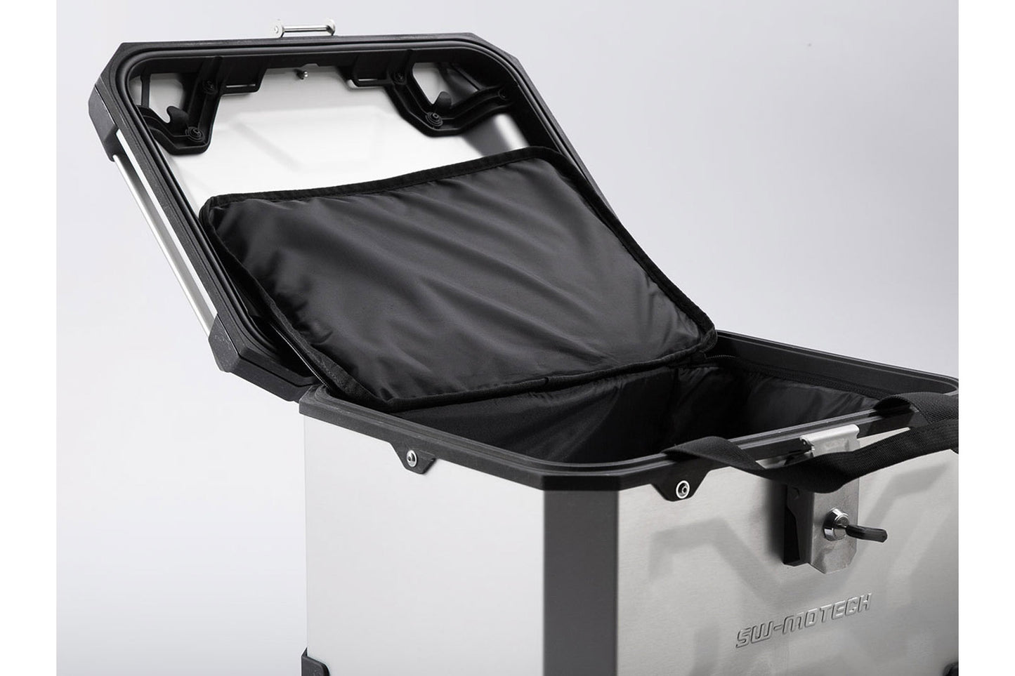 SW-MOTECH TRAX ADV topcase Maleta superior. 38 l. Plateado.