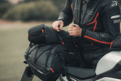 SW-MOTECH Bolsa trasera PRO Tentbag 1680D Nailon ballistic. Negro/Antracita. 18 l.