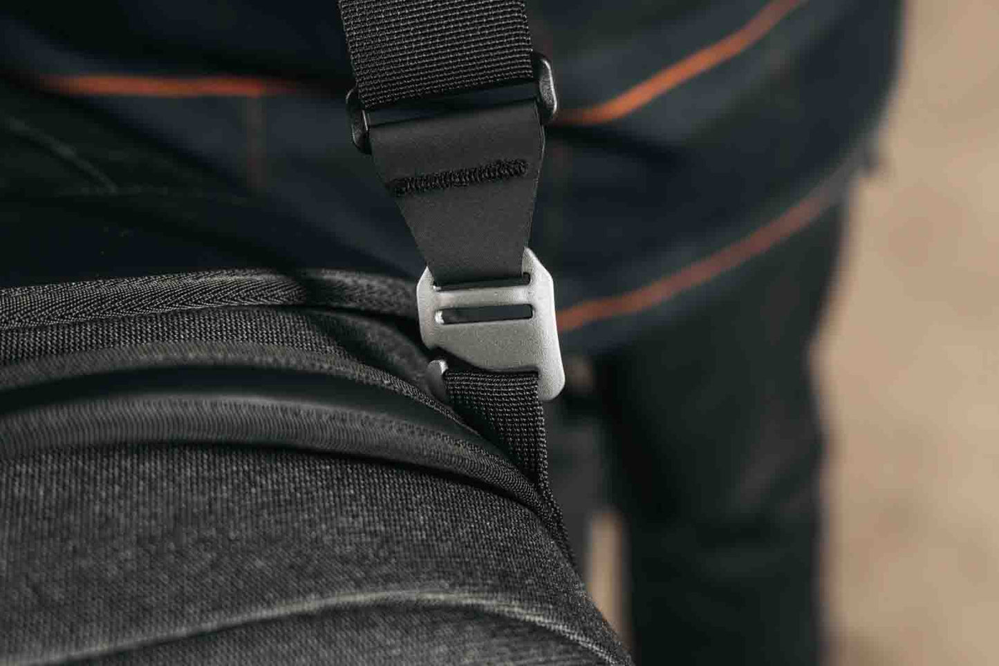SW-MOTECH Legend Gear correa de hombro acolchada LA12 Negro.