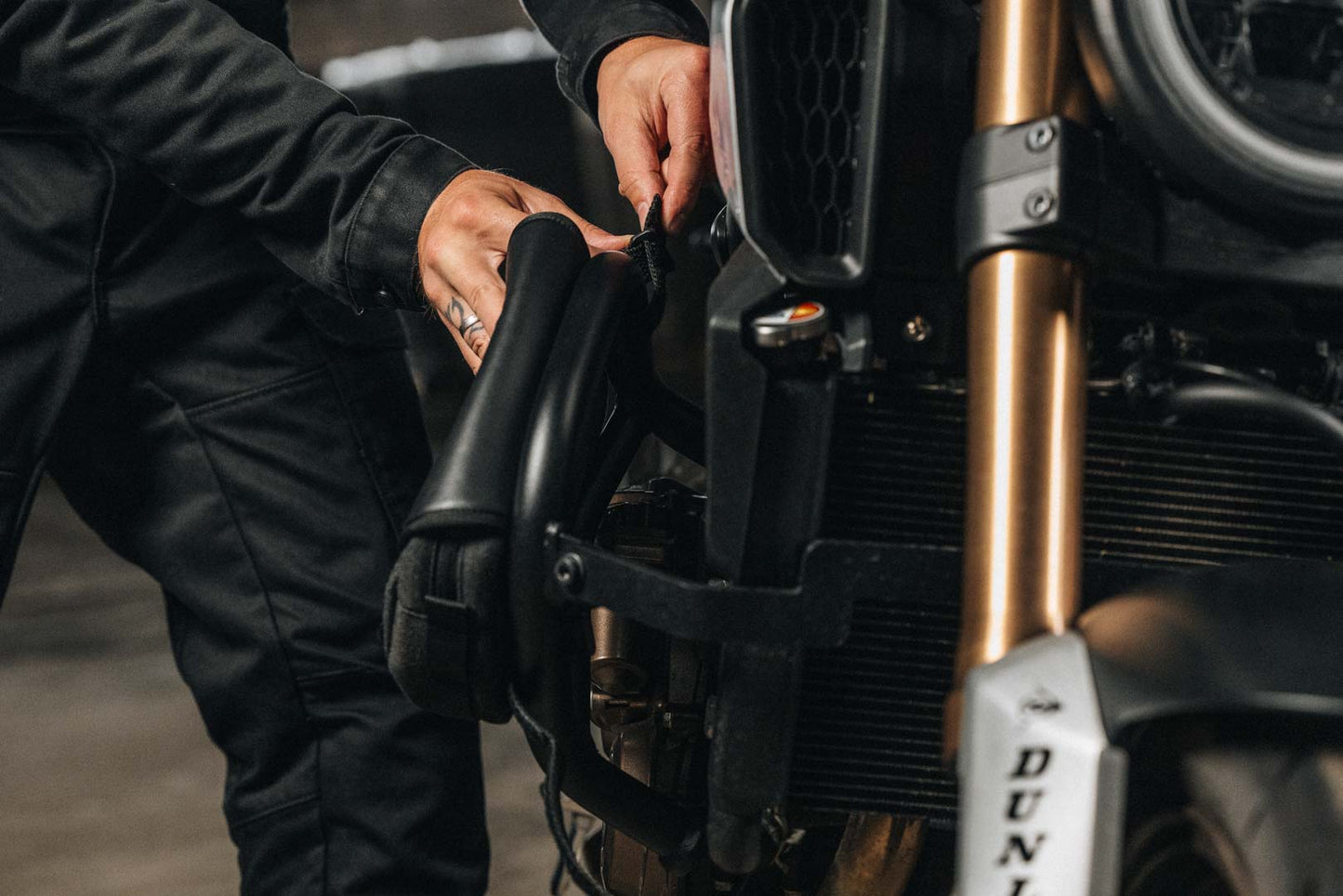 SW-MOTECH Legend Gear bolsa adicional LA9 Negro. 25 l.