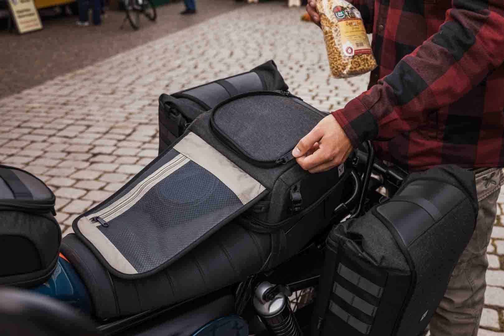 SW-MOTECH Legend Gear Bolsa trasera LR3 Negro. 6-12 l.