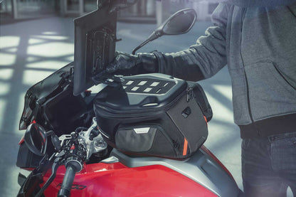 SW-MOTECH Drybag para tableta para sistema MOLLE Negro.