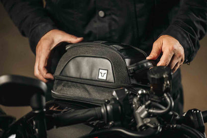 SW-MOTECH Legend Gear bolsa de depósito magnética LT3 35 l - 55 l. Soporte magnetico.