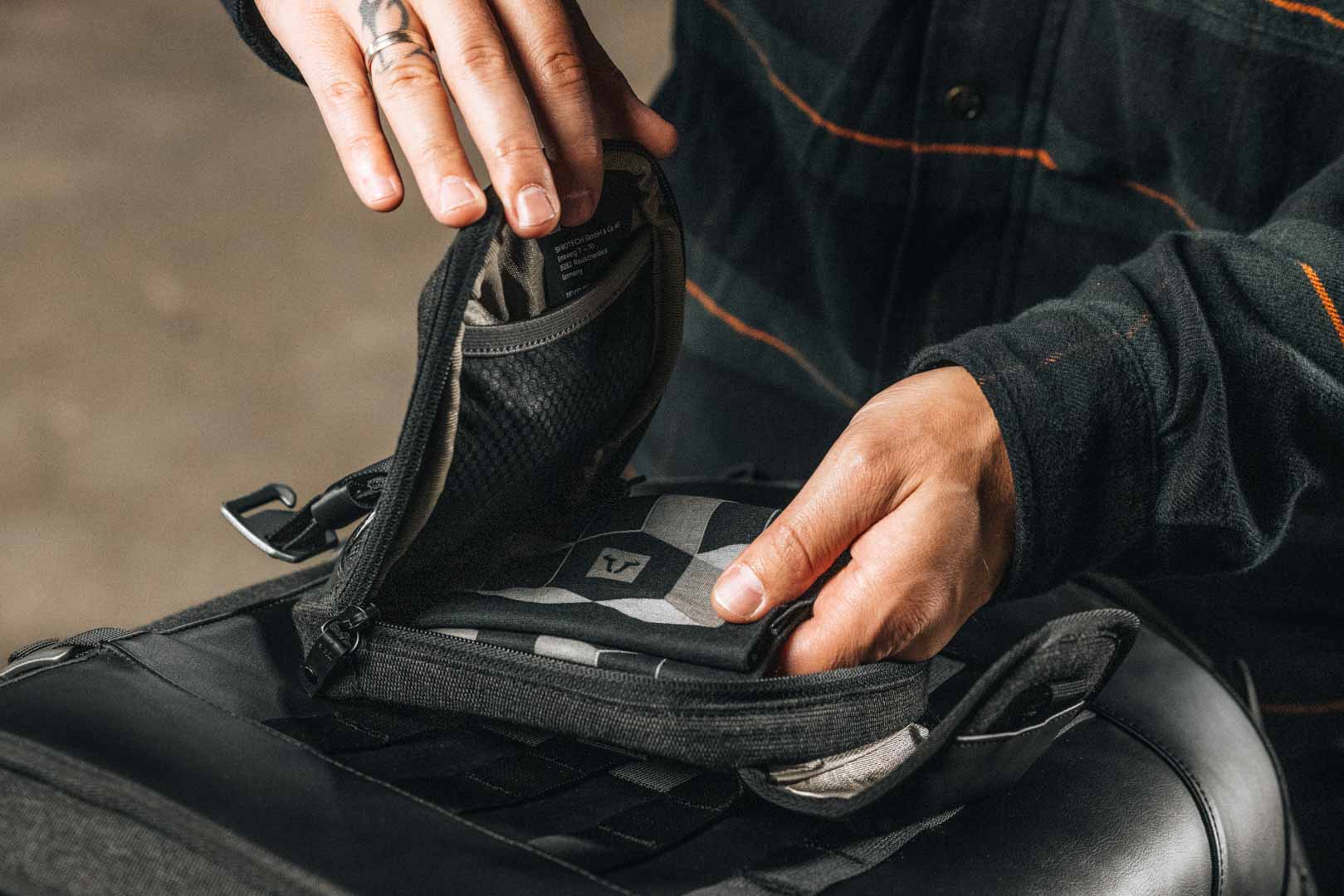 SW-MOTECH Bolsa adicional Legend Gear LA10 Negro. 15 l.