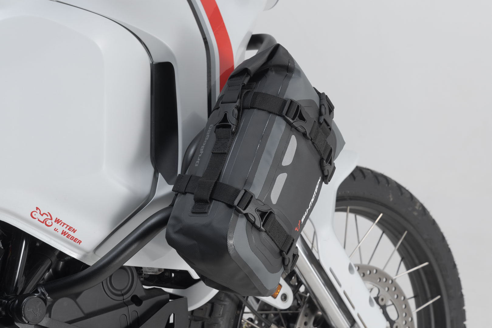 SW-MOTECH Bolsa trasera Drybag 80 8 l. Impermeable. Gris/Negro.