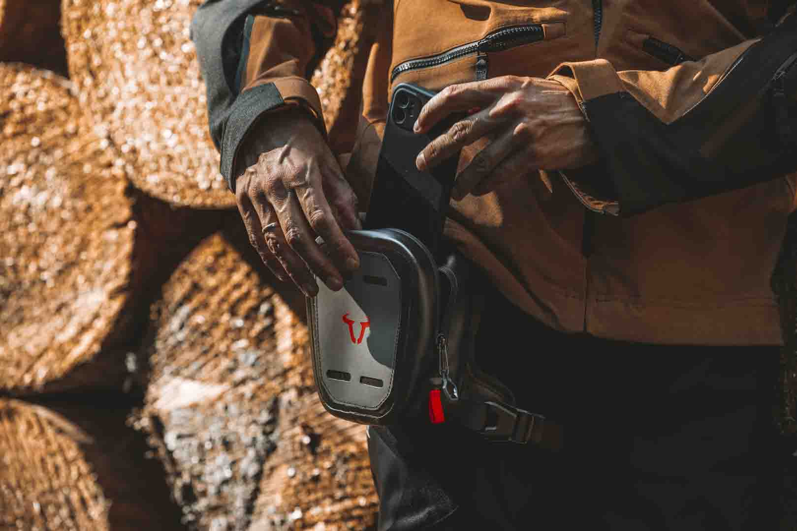 SW-MOTECH Leg Bag WP Negro. Impermeable.