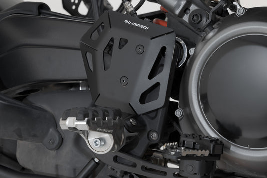 SW-MOTECH Protección para bomba de freno Negro. Harley-Davidson Pan America (21-).