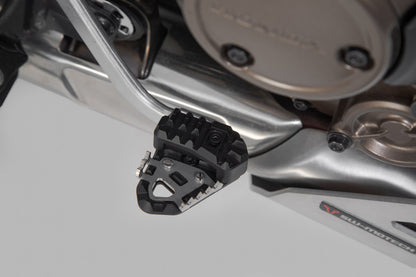 SW-MOTECH Estensión del pedal de freno Negro. Honda CRF1100L Africa Twin (19-).