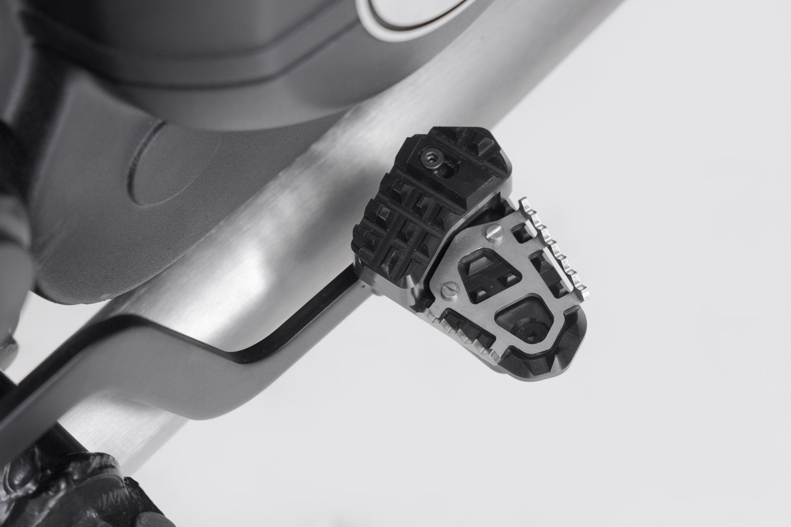 SW-MOTECH Extensión del pedal de freno Negro. Royal Enfield Himalayan/ Scram 411 (21-).