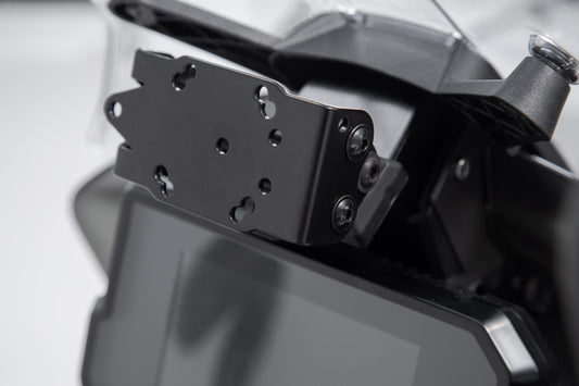 SW-MOTECH Soporte GPS para salpicadero Negro. KTM 790 / 890 Adv Husqv. Norden 901.