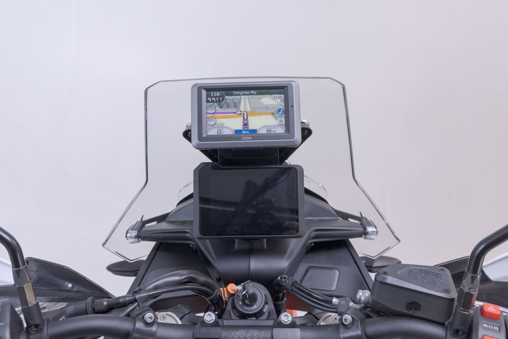 SW-MOTECH Soporte GPS en salpicadero Negro. KTM 890 Adv (22-).
