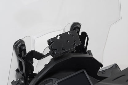 SW-MOTECH Soporte GPS para salpicadero Negro. Kawasaki Versys 1000 (18-) / 1100 (24-).