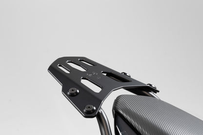 SW-MOTECH Placa adaptadora para portaequipaje STREET-RACK Para TRAX topcase ADV/ION/EVO. Negro.