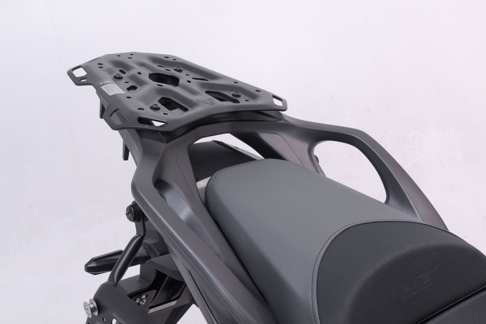 SW-MOTECH Portaequipaje ADVENTURE-RACK Negro. Honda NT 1100 (21-).