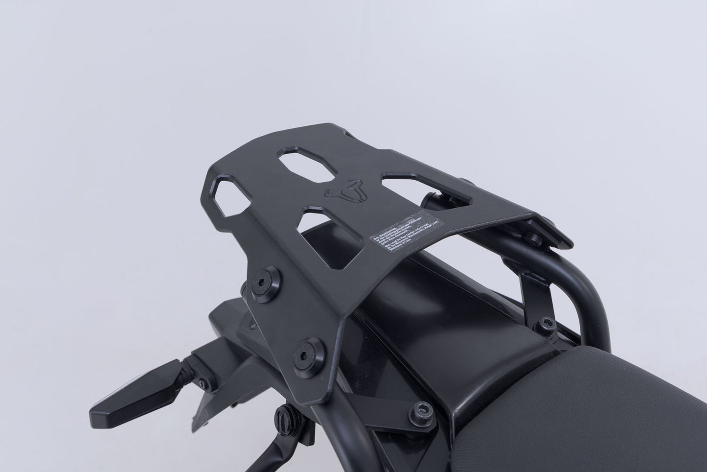 SW-MOTECH Portaequipaje STREET-RACK Negro. 125 SMC/Enduro R 250 Adv 390 Adv (25-).