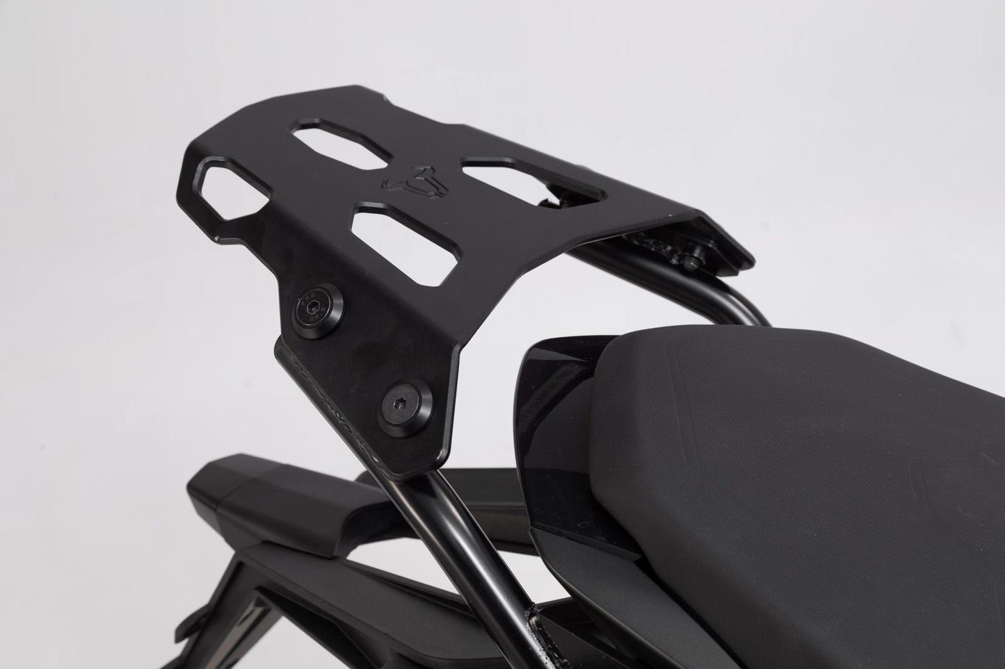 SW-MOTECH Portaequipaje STREET-RACK Negro. KTM 1290 Super Duke (16-19).
