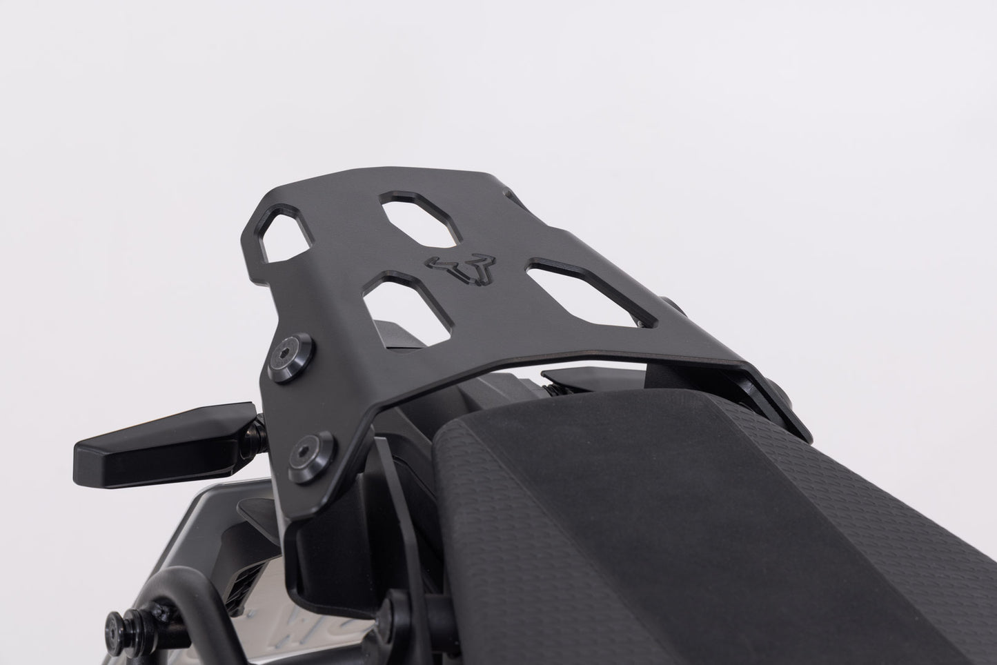 SW-MOTECH Portaequipaje STREET-RACK Negro. KTM 990 Duke (23-).