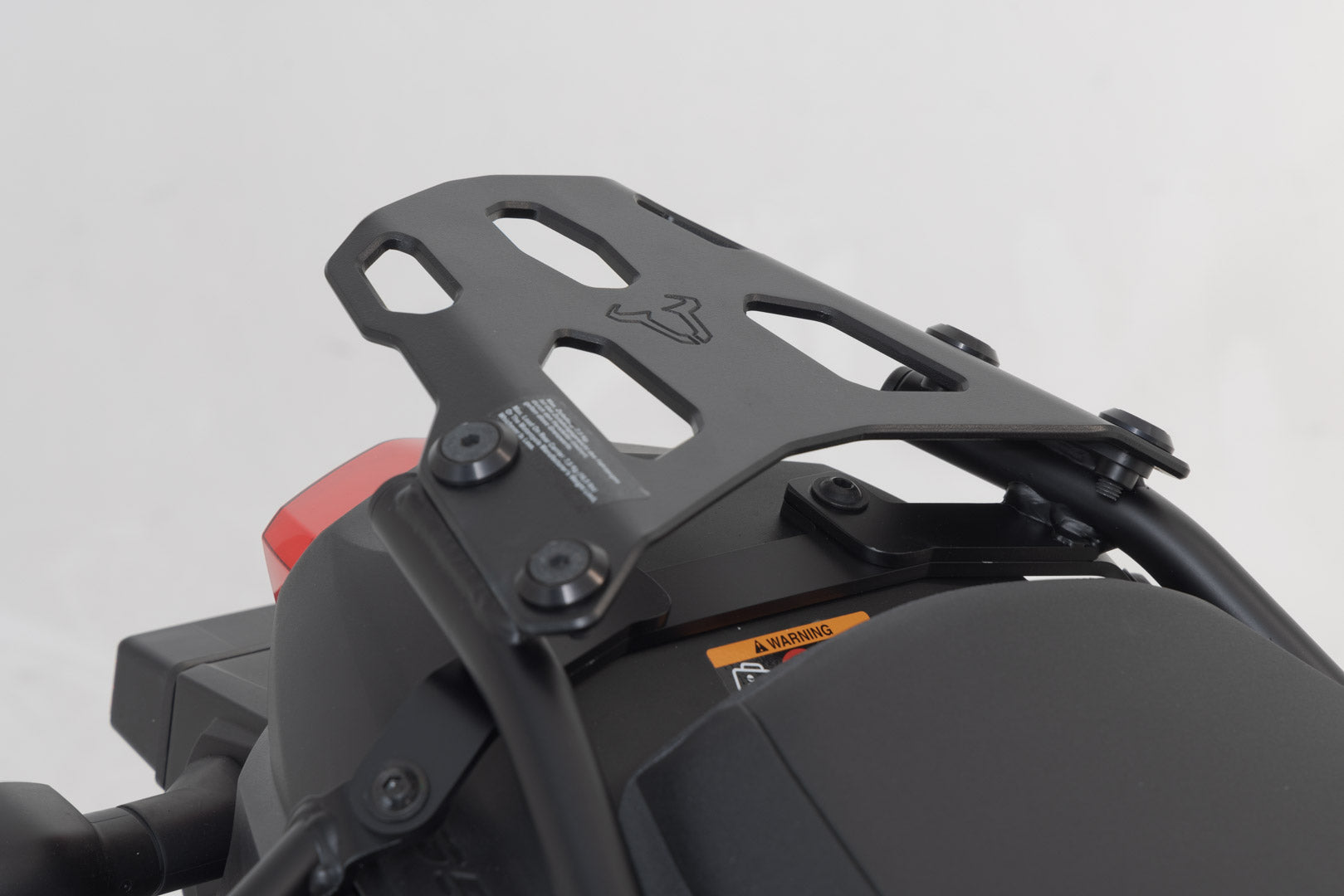 SW-MOTECH Portaequipaje STREET-RACK Negro. Suzuki DL650 V-Strom (16-).