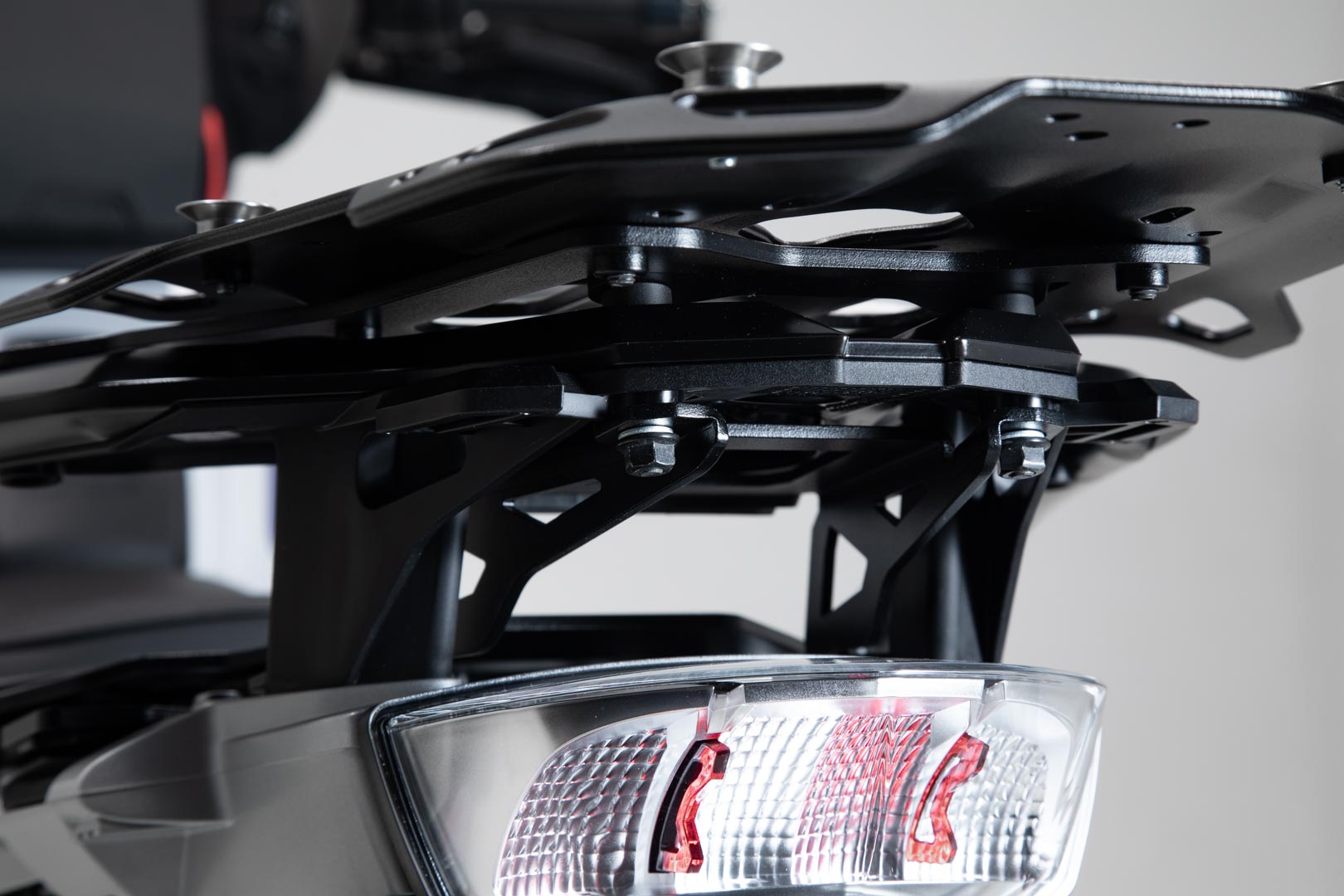 SW-MOTECH Kit de refuerzo para soporte de equipaje BMW Negro. BMW R 1200 GS (12-18) R 1250 GS (18-).