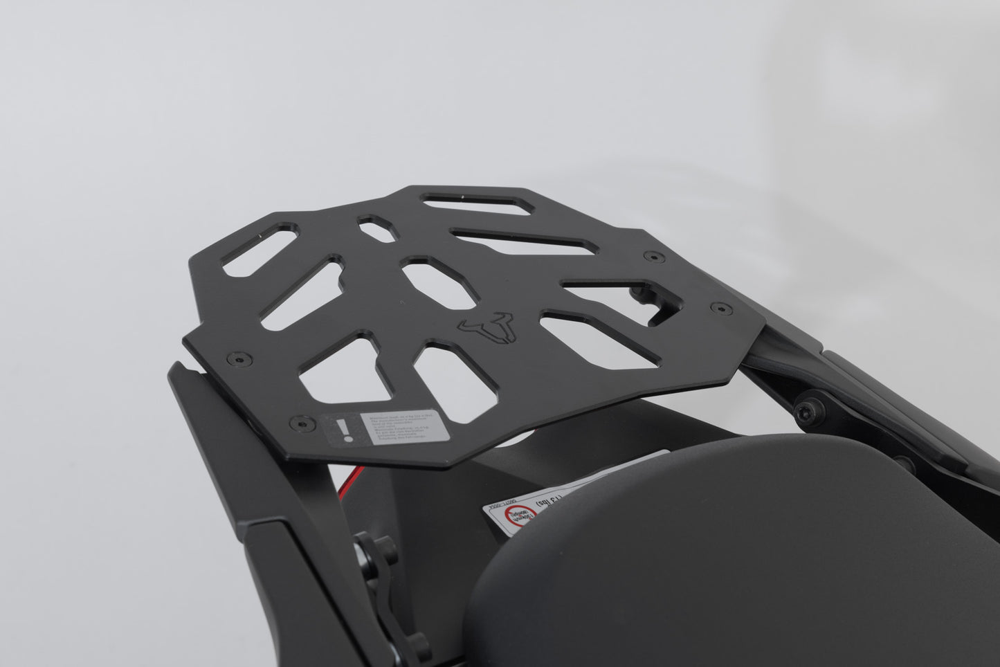 SW-MOTECH Portaequipaje STREET-RACK Negro. Kawasaki Versys 1000 (11-) / 1100 (24-).