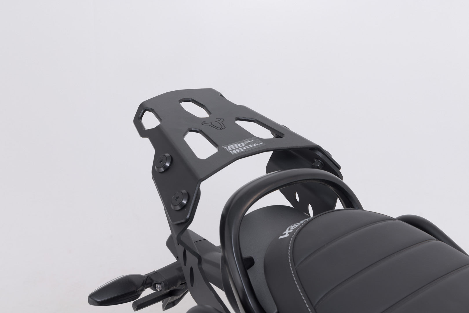 SW-MOTECH Portaequipaje STREET-RACK Negro. Triumph Speed 400/Scrambler 400 X/XC.