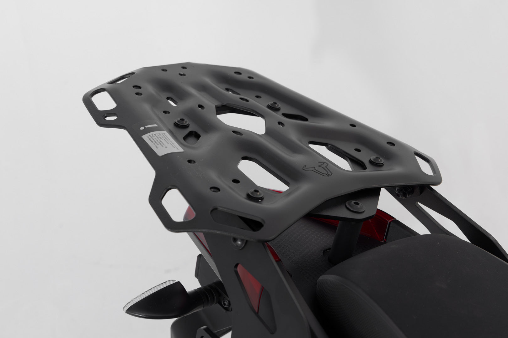 SW-MOTECH ADVENTURE-RACK Negro. Aprilia Tuareg 660 (21-) / Rally (24-).