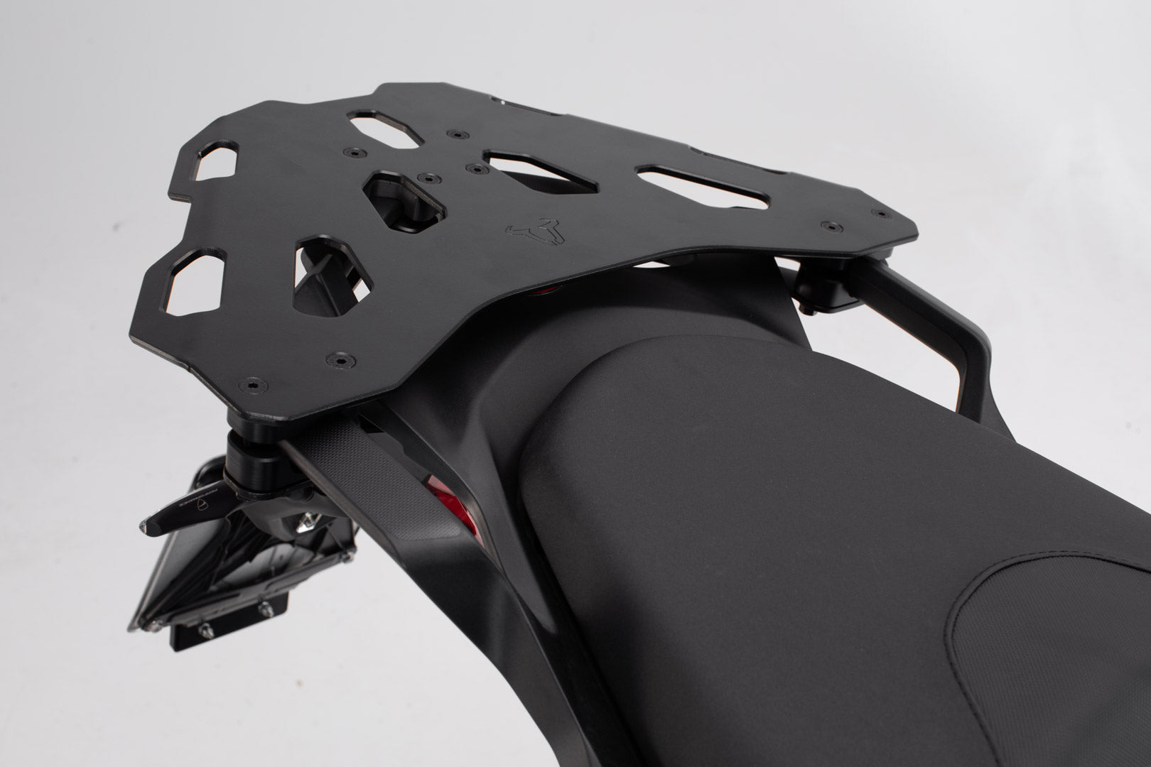 SW-MOTECH STREET-RACK Negro. Multistrada 1200 Enduro/950/1260/V2.