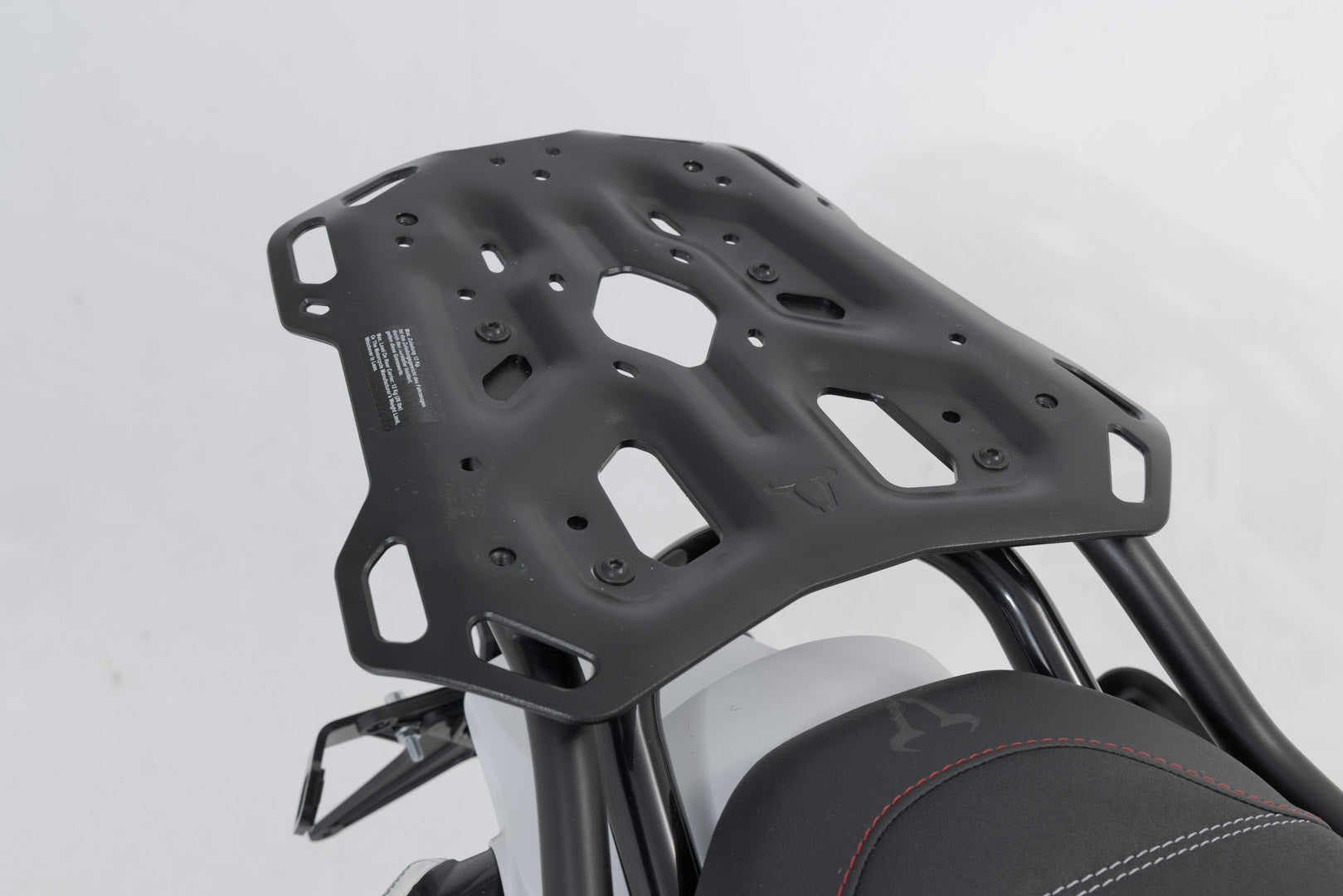 SW-MOTECH ADVENTURE-RACK Negro. Ducati DesertX (22-) / Rally (23-).