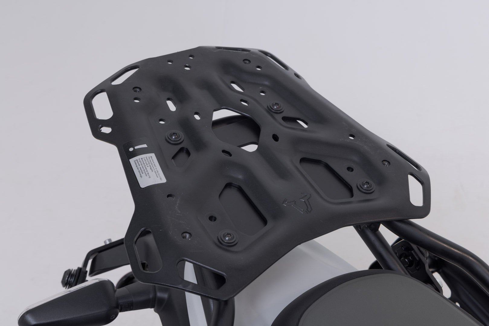 SW-MOTECH ADVENTURE-RACK Negro. Royal Enfield Himalayan 450 (23-).