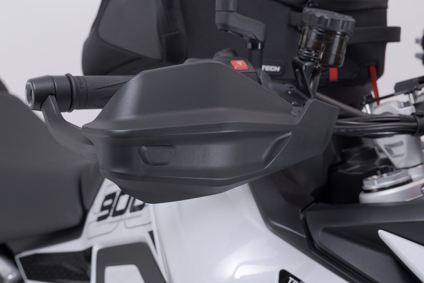 SW-MOTECH Kit de protectores de manos Adventure Negro. Tiger 900/GT/Rally/Pro Tiger 850 Sport.