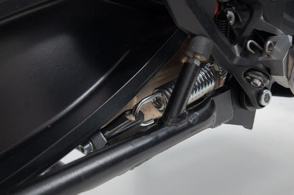 SW-MOTECH Caballete central Negro. KTM 790 Adv R 890 Adv / R.