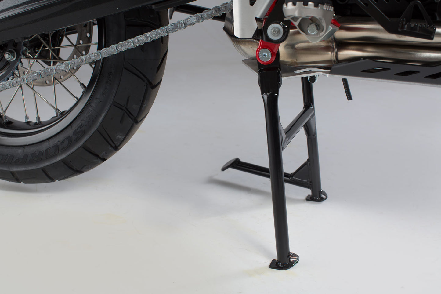 SW-MOTECH Caballete central Negro. BMW F 800 GS (07-18) / Adv (13-18).