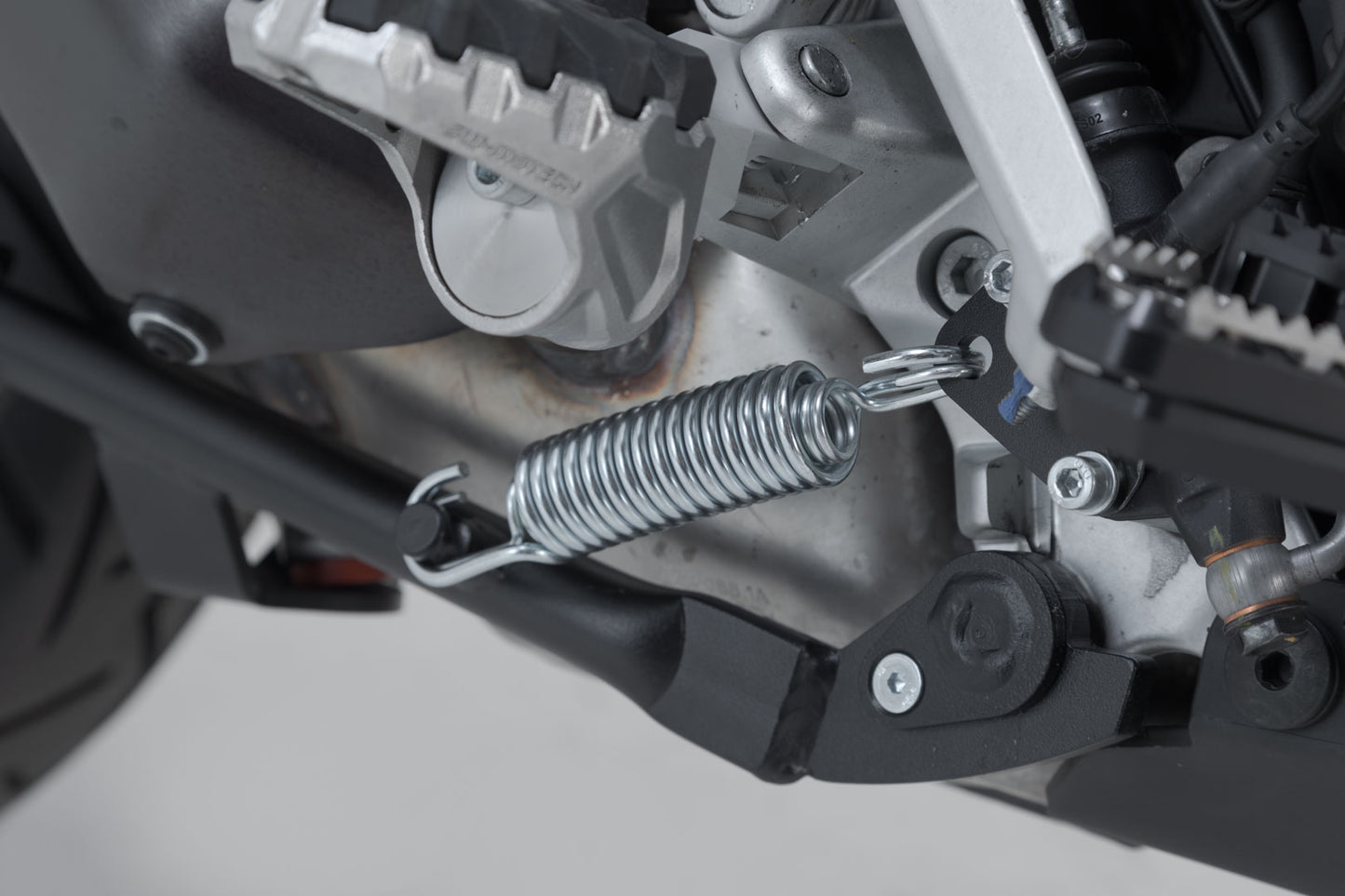 SW-MOTECH Caballete central Negro. Ducati Multistrada 950 (16-)/ 950 S (18-).