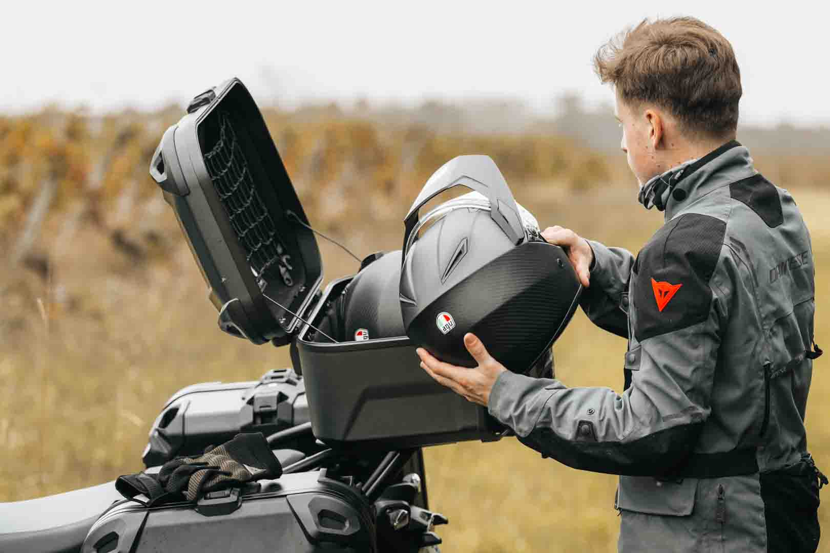 SW-MOTECH DUSC XL topcase Negro. 55 l. ABS.