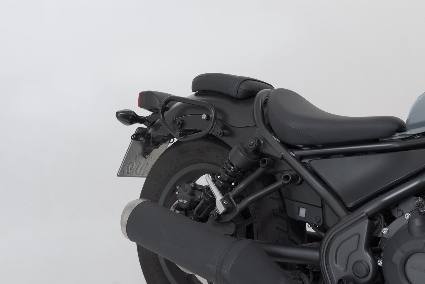 SW-MOTECH Soporte lateral derecho SLC Honda CMX500 Rebel (16-).