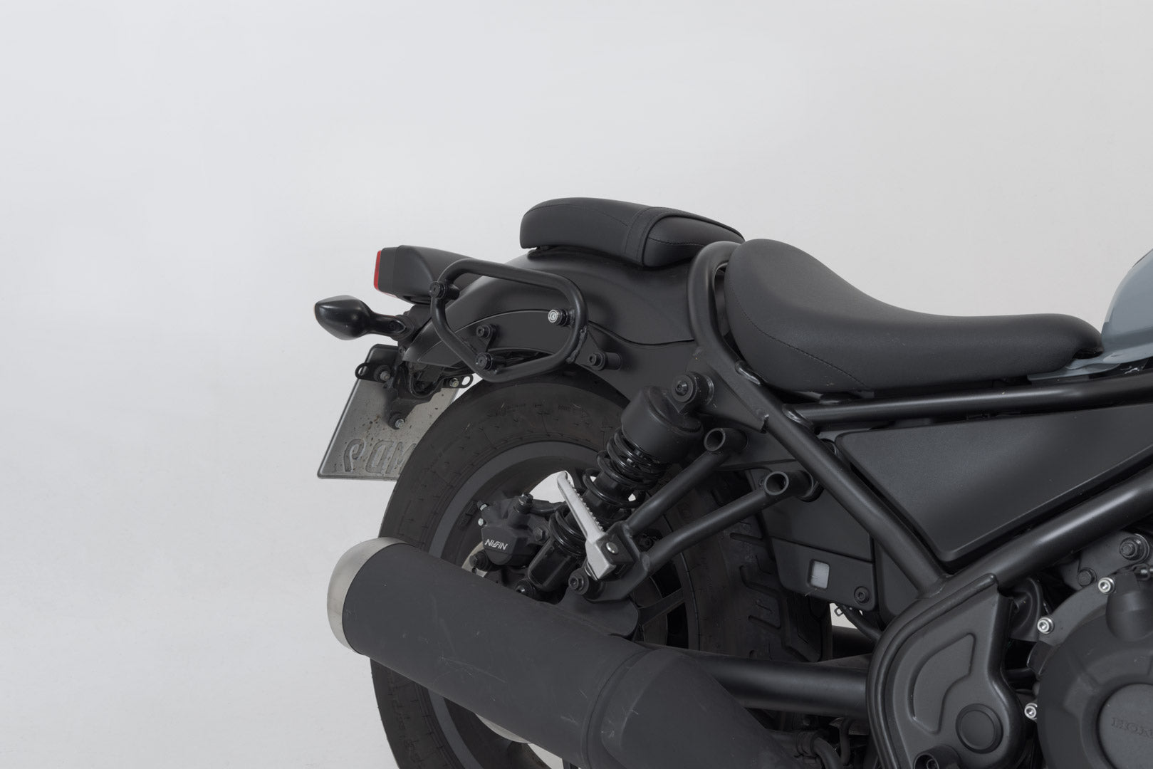 SW-MOTECH Soporte lateral derecho SLC Honda CMX500 Rebel (16-).