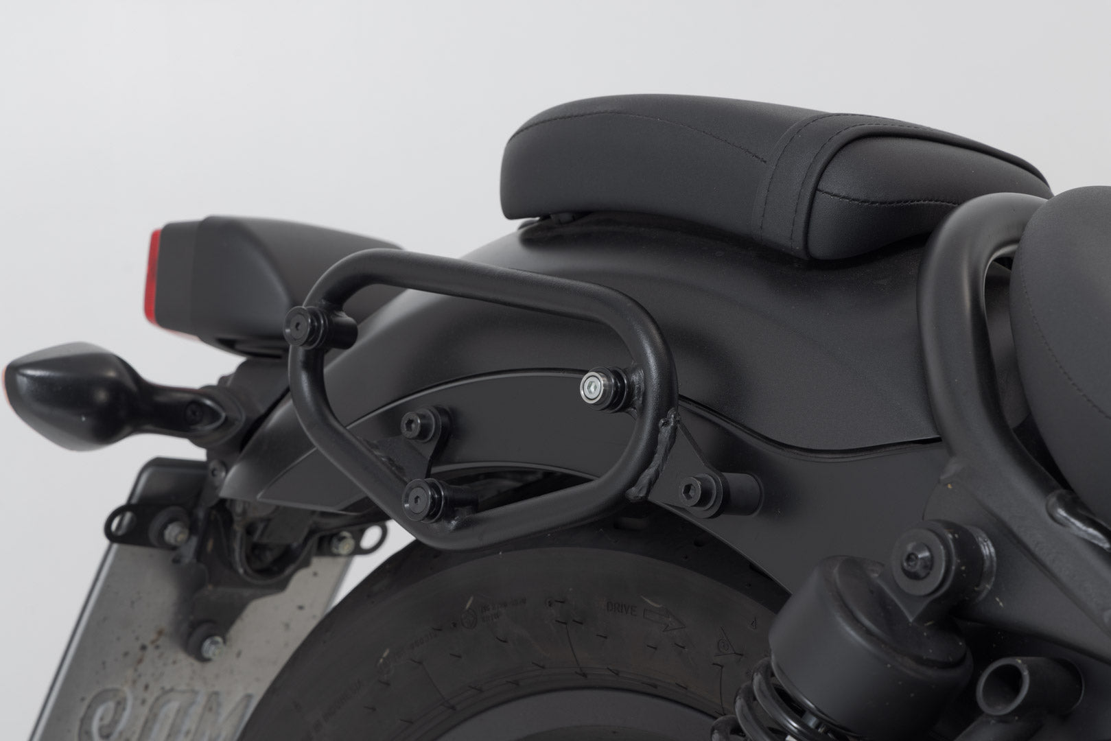 SW-MOTECH Soporte lateral derecho SLC Honda CMX500 Rebel (16-).