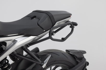 SW-MOTECH Soporte lateral izquierdo SLC Honda CB1000R (21-).
