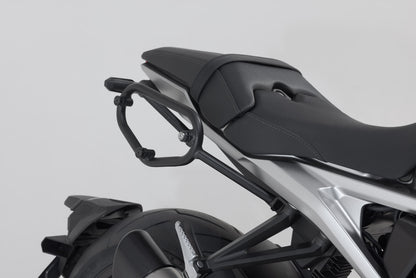 SW-MOTECH Soporte lateral derecho SLC Honda CB1000R (21-).
