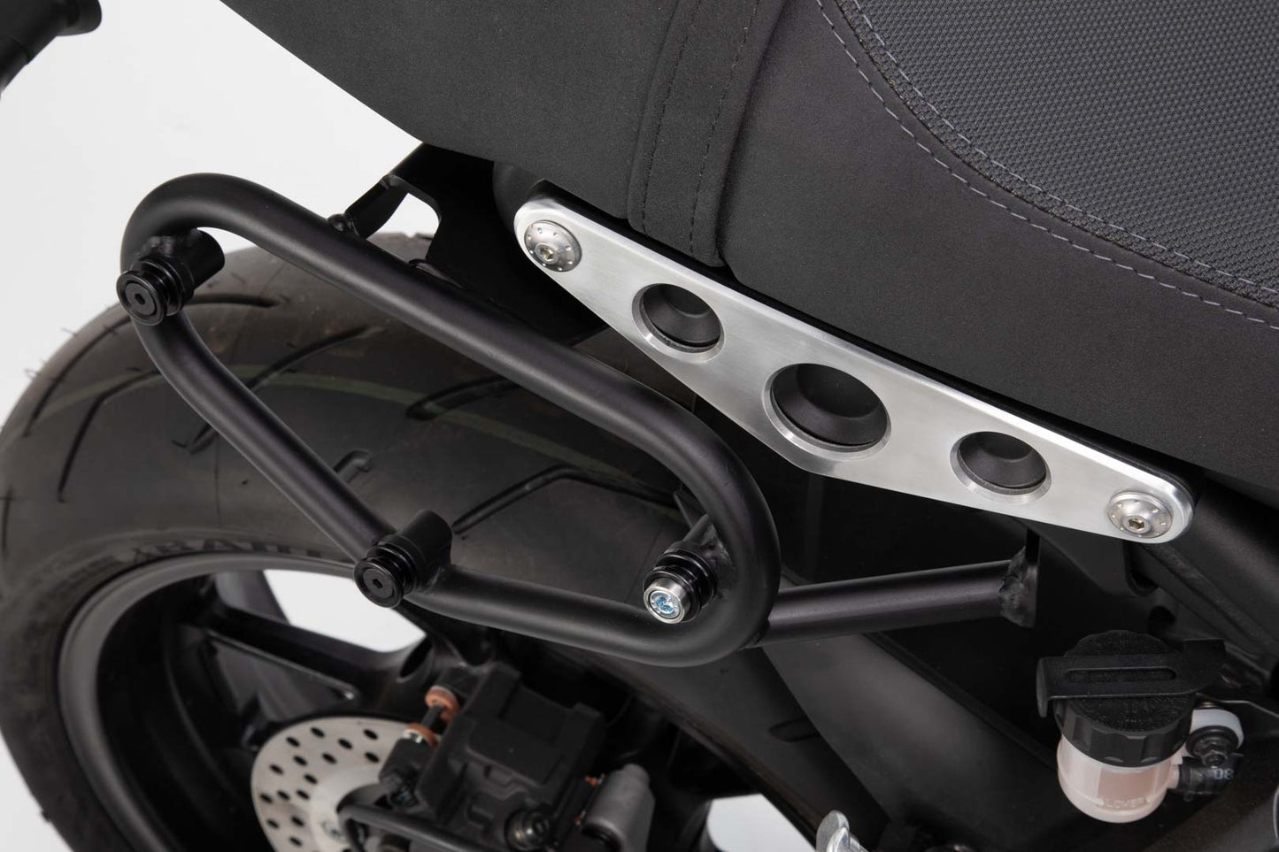 SW-MOTECH Soporte lateral derecho SLC Yamaha XSR 900 (15-21).