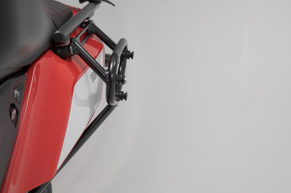 SW-MOTECH Soporte lateral izquierdo SLC Modelos Yamaha Ténéré 700 (19-24).